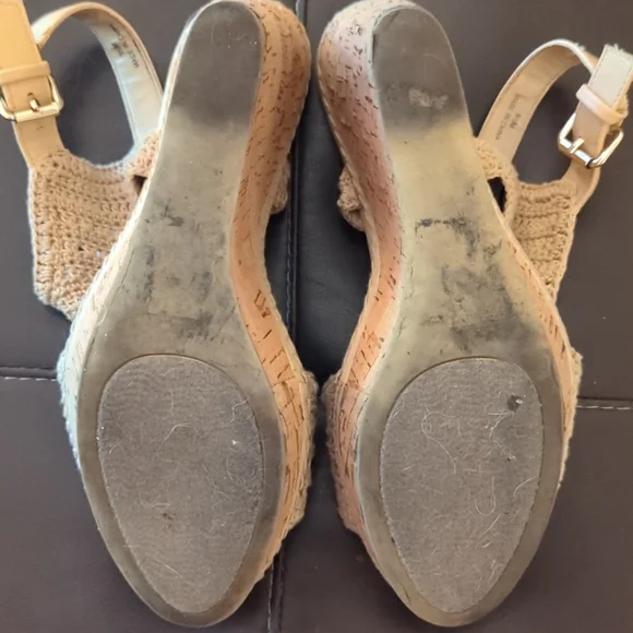 Ivory/Cream Crochet Cork Wedges 9.5 - Picture 4 of 6